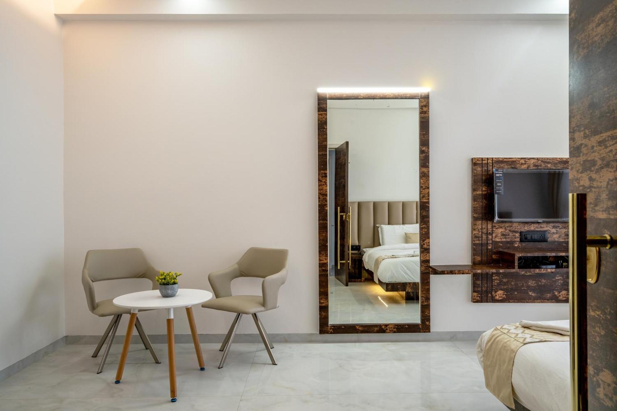 Hotel Darshan Executive Tuljapur المظهر الخارجي الصورة